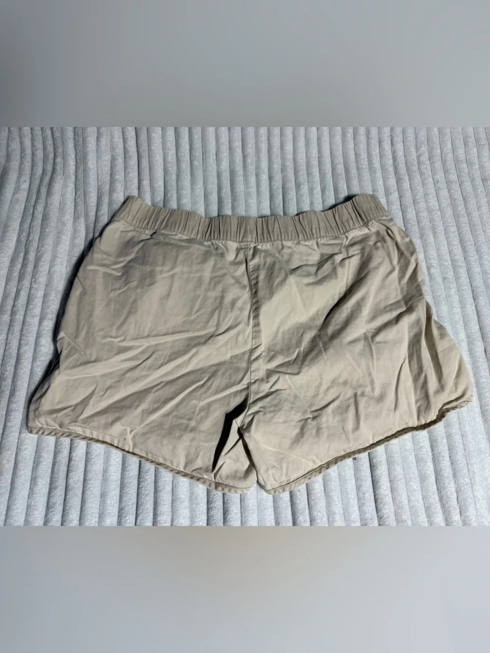 Banana Republic Women’s Tan Elastic-Waist Athletic Shorts